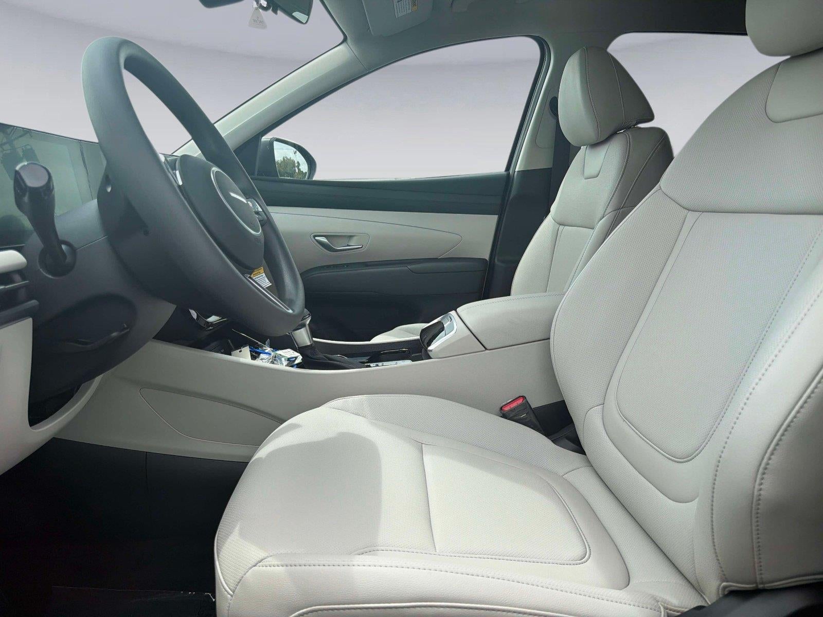 2026 Hyundai TUCSON SEL CONV SEL Premium FWD