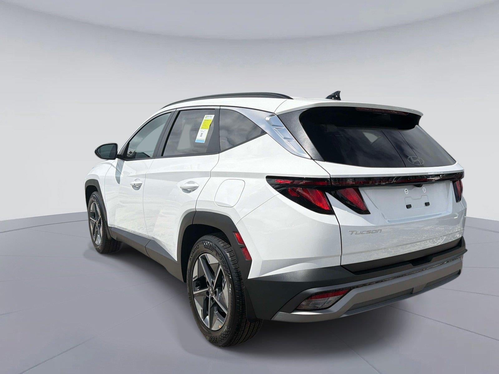 2026 Hyundai TUCSON SEL Premium FWD