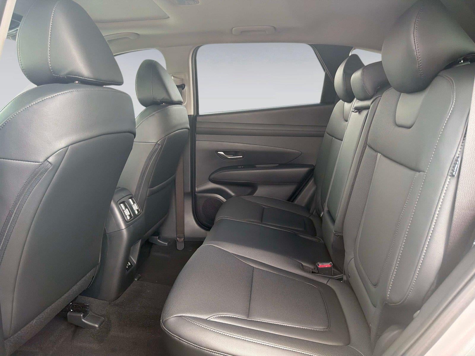 2026 Hyundai TUCSON SEL Premium FWD