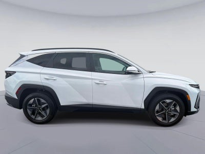 2026 Hyundai TUCSON SEL Premium FWD