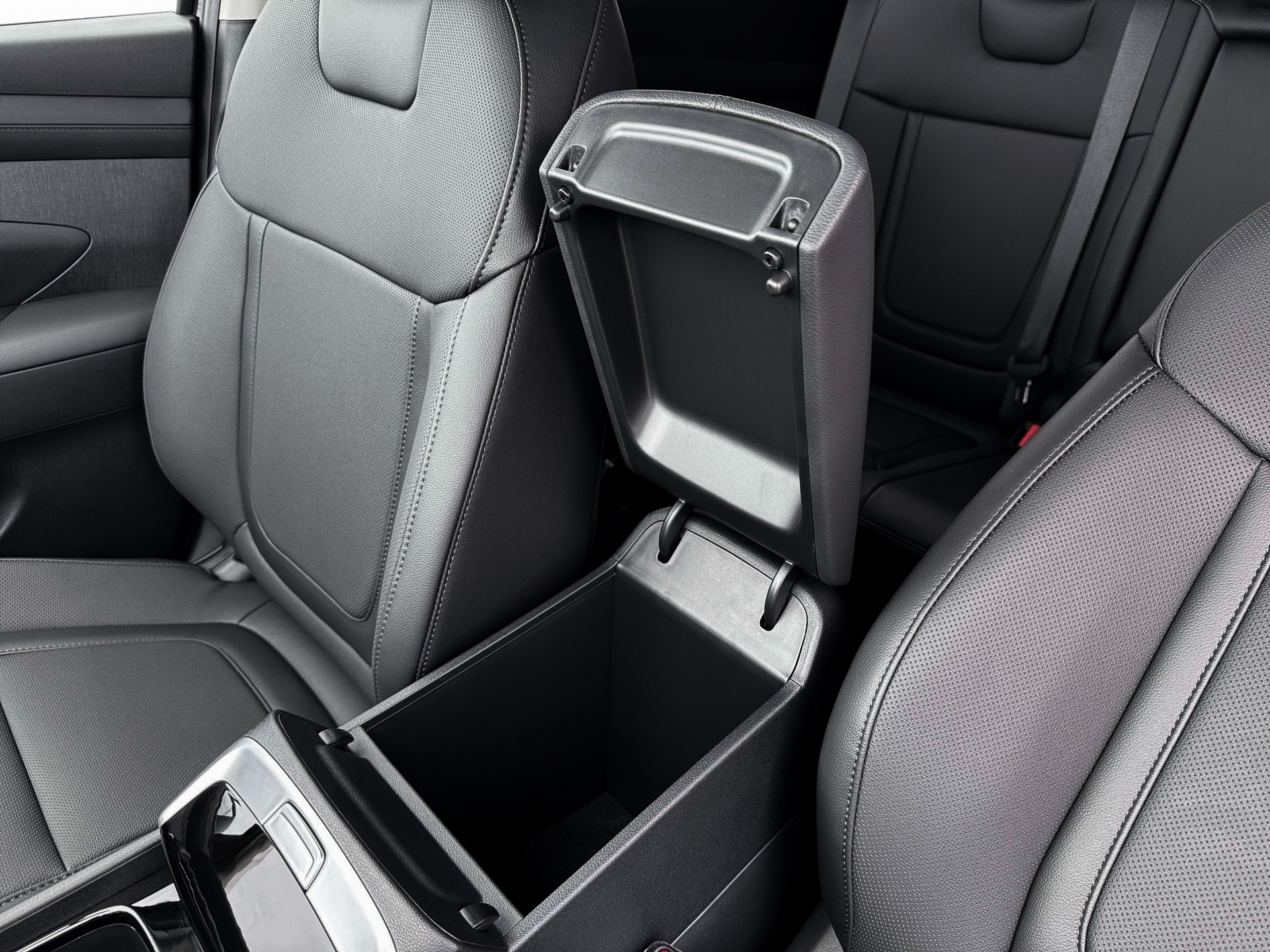 2026 Hyundai TUCSON SEL CONV SEL Premium FWD