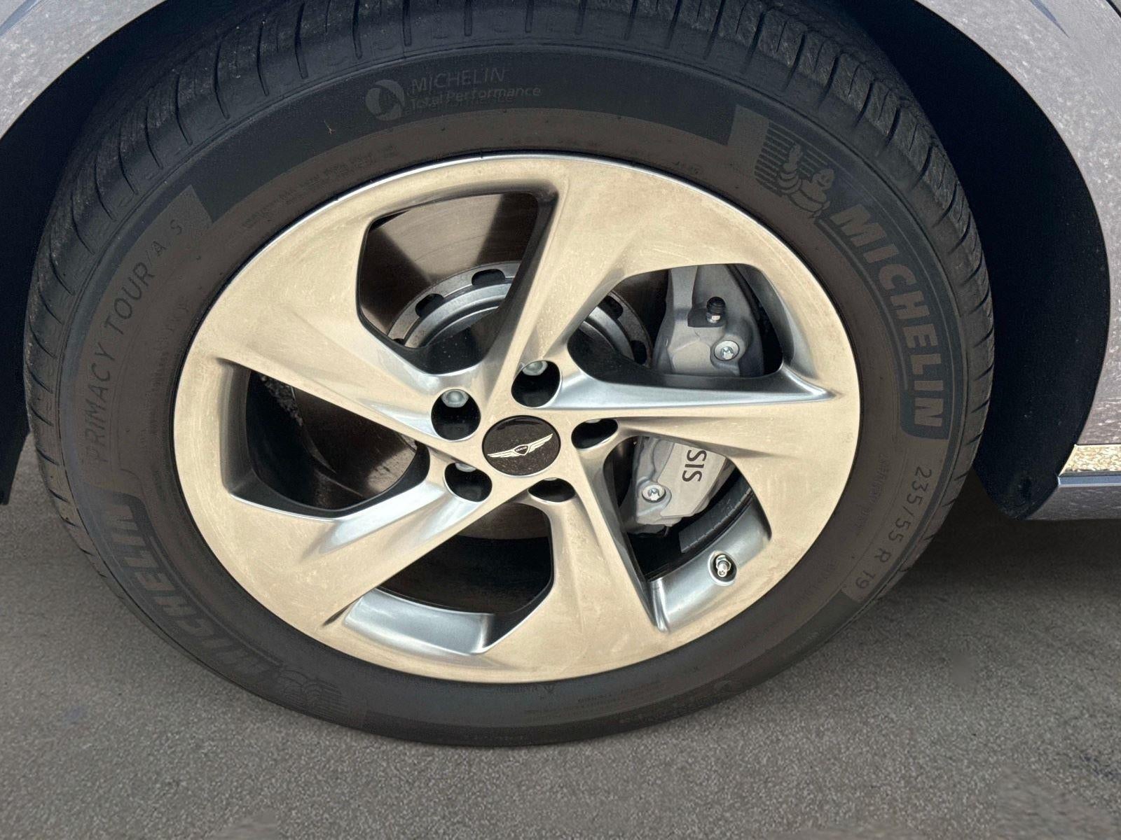 2026 Genesis GV70 2.5T Advanced
