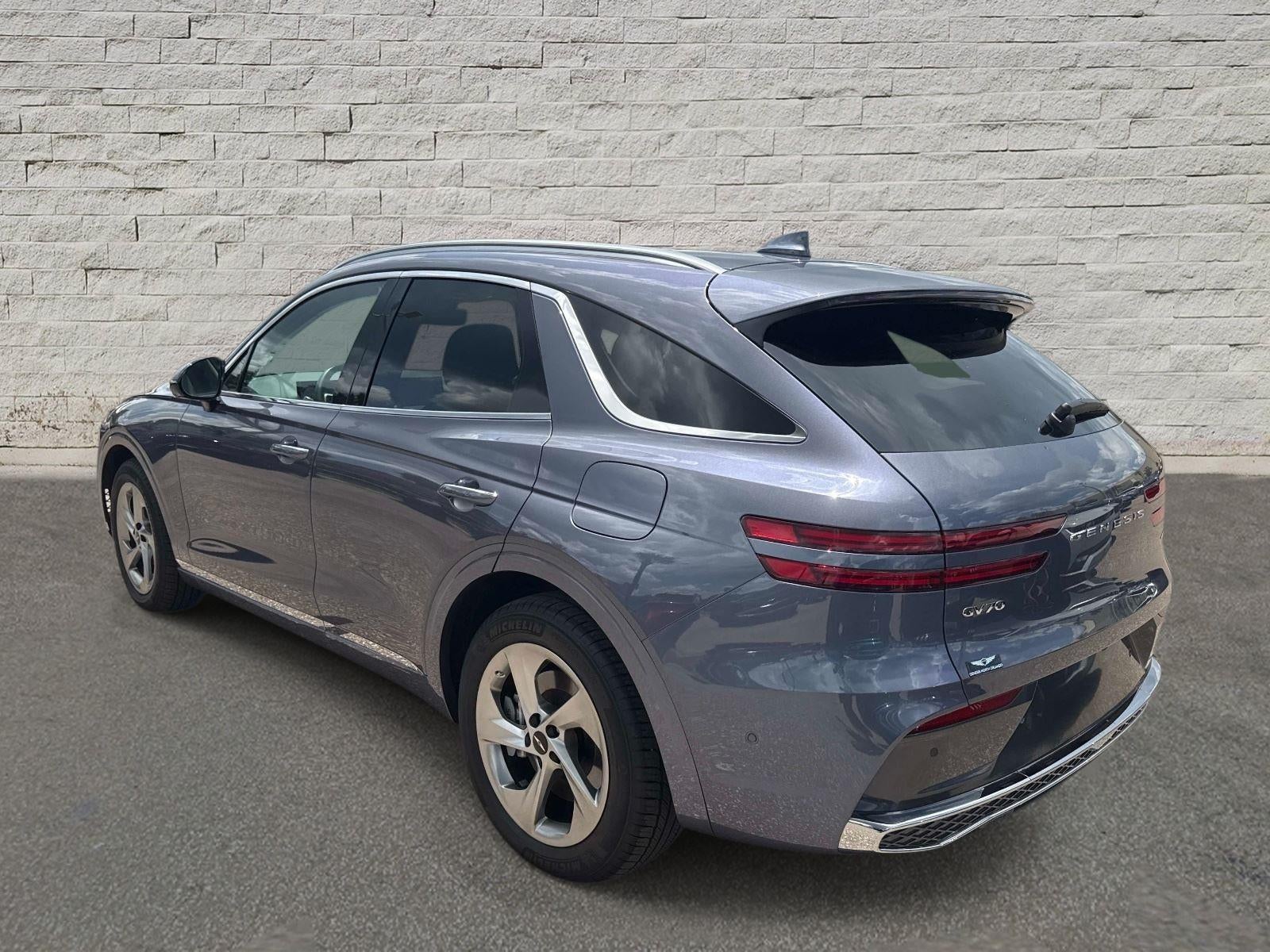 2026 Genesis GV70 2.5T Advanced