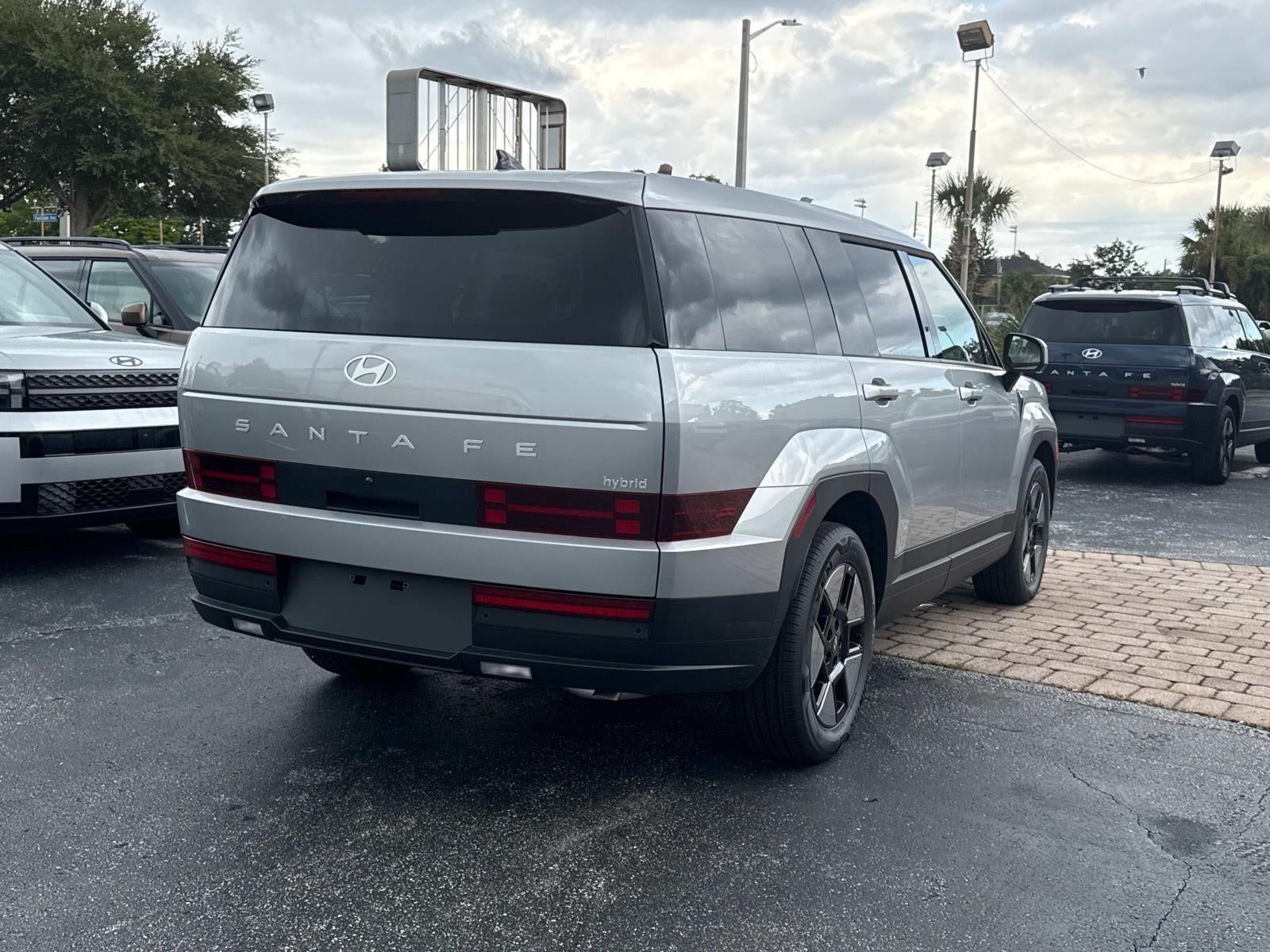 2026 Hyundai SANTA FE HYBRID SE