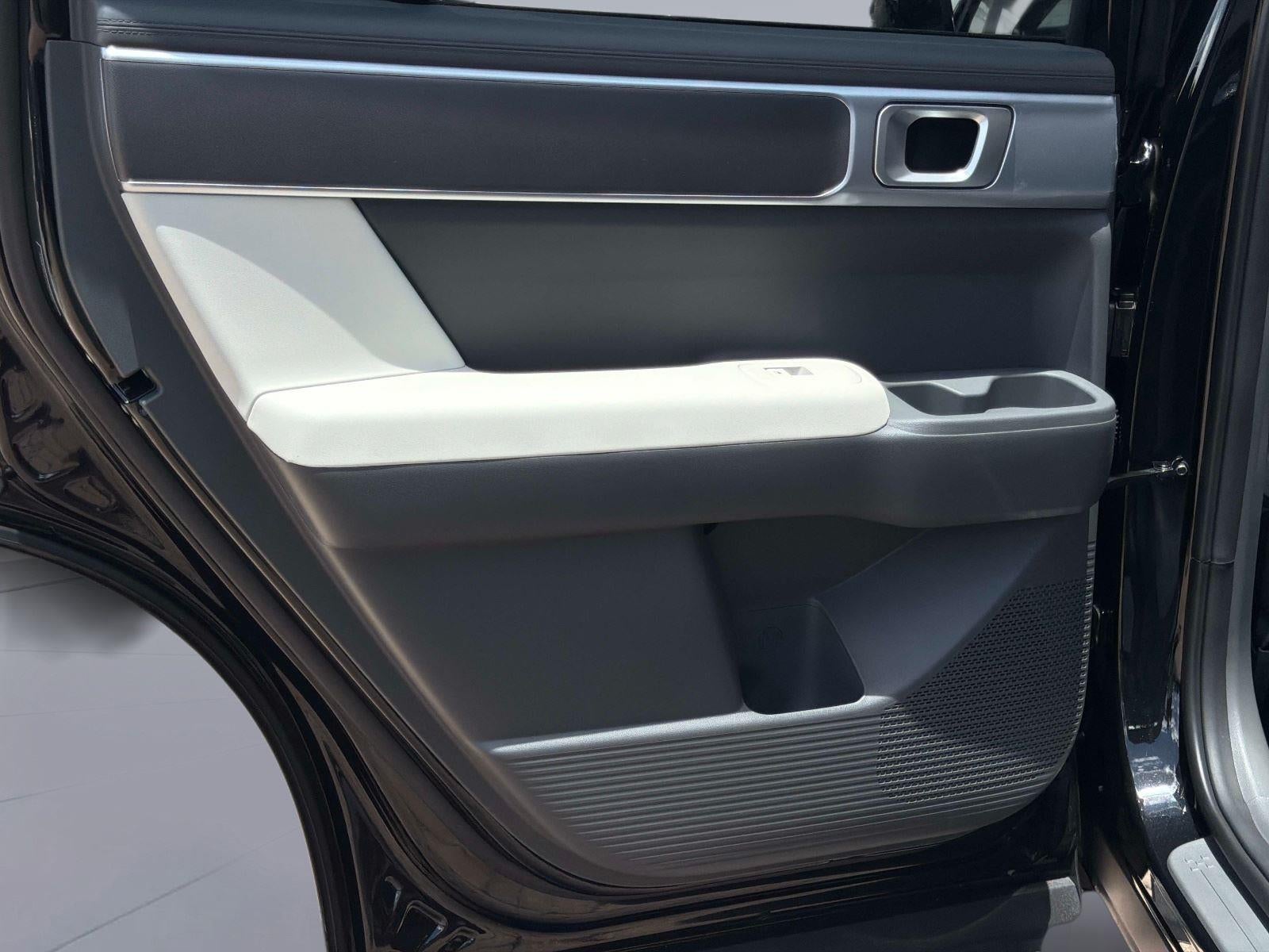 2026 Hyundai SANTA FE SE FWD