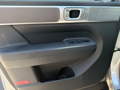 2027 Hyundai SANTA FE SE FWD