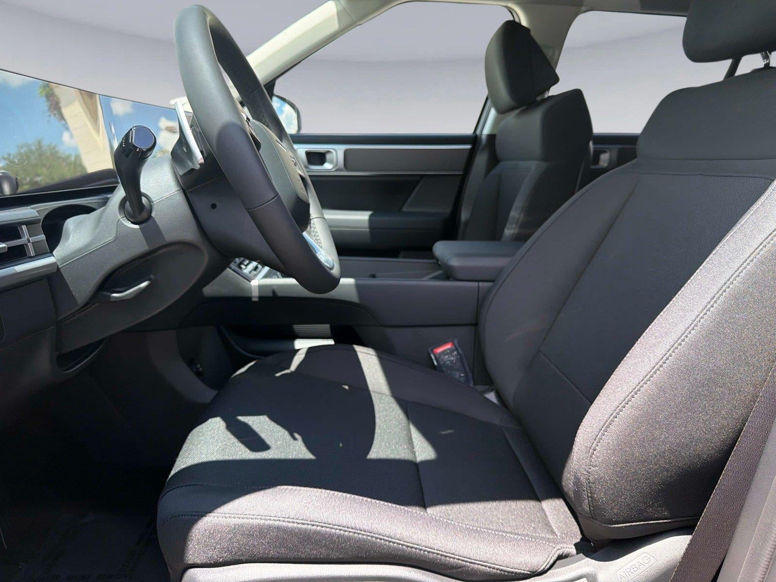 2027 Hyundai SANTA FE SE FWD