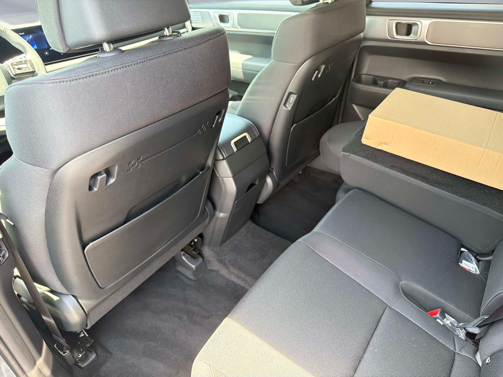 2026 Hyundai SANTA FE SE FWD