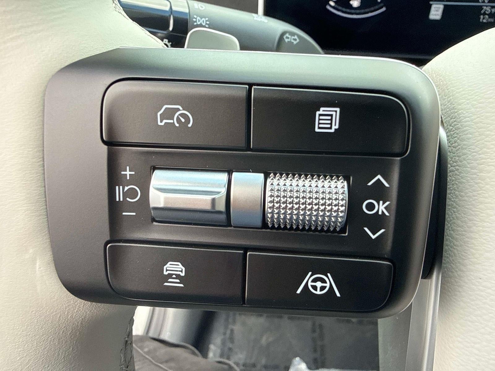 2026 Hyundai SANTA FE SE FWD