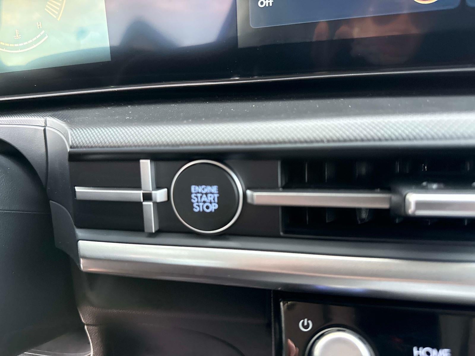 2026 Hyundai SANTA FE SE AWD