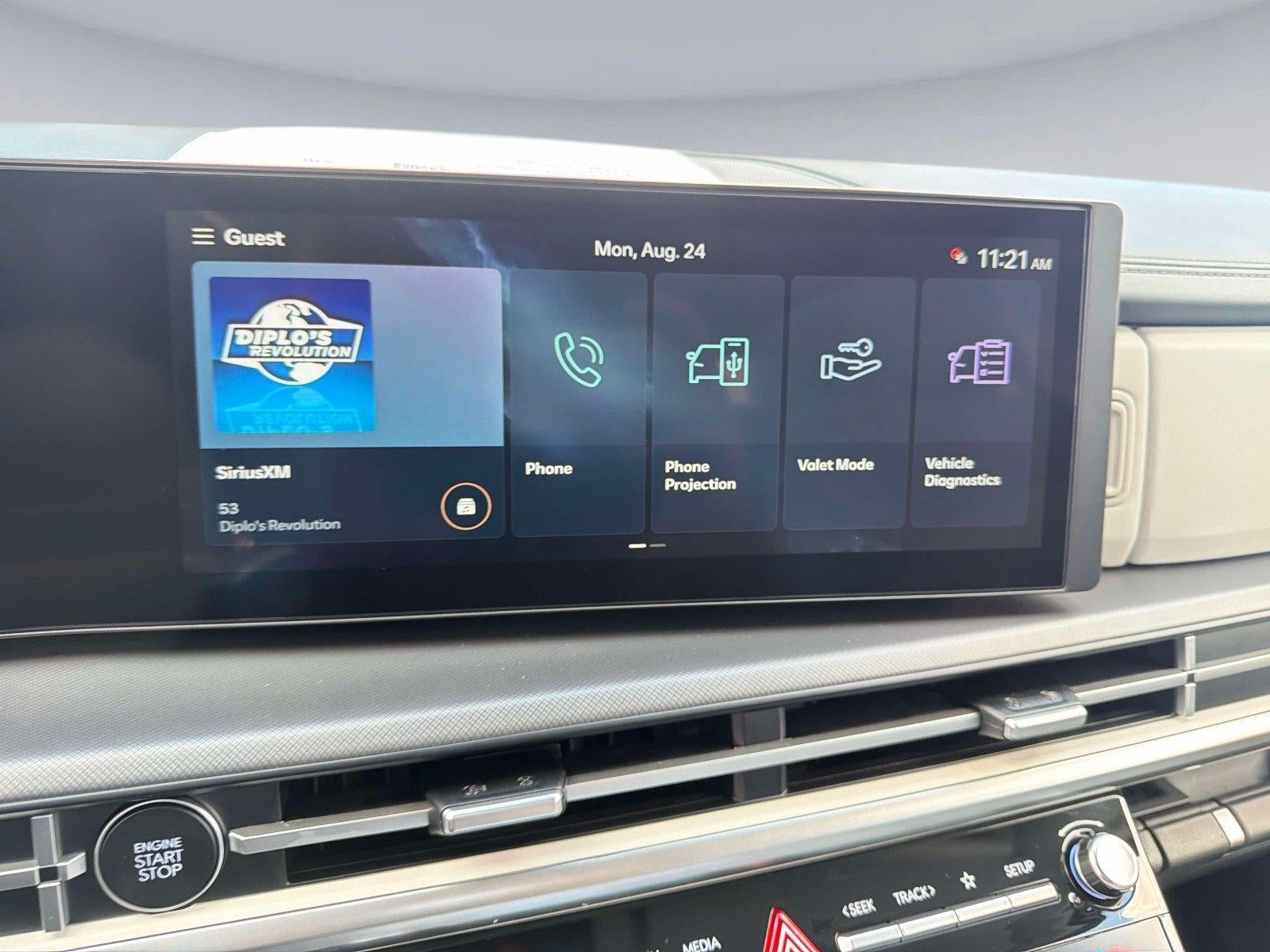 2027 Hyundai SANTA FE HYBRID SEL