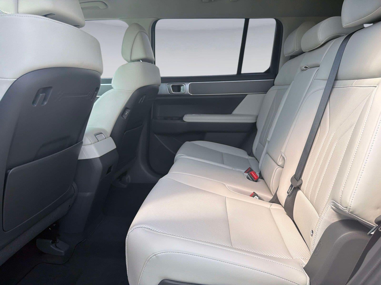 2027 Hyundai SANTA FE SEL FWD