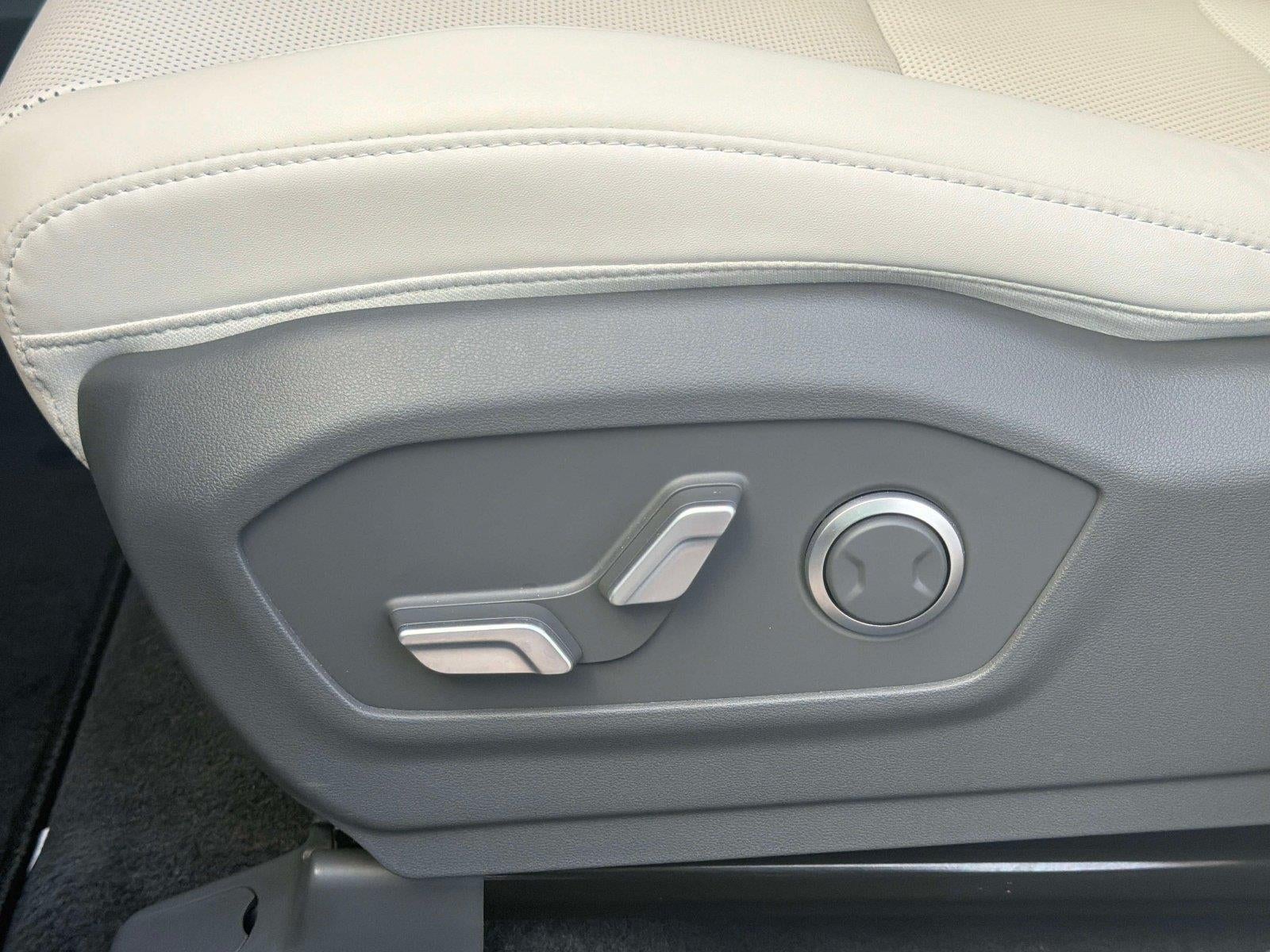 2027 Hyundai SANTA FE SEL FWD