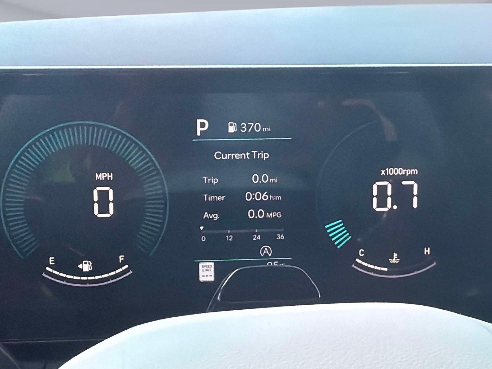 2027 Hyundai SANTA FE SEL FWD