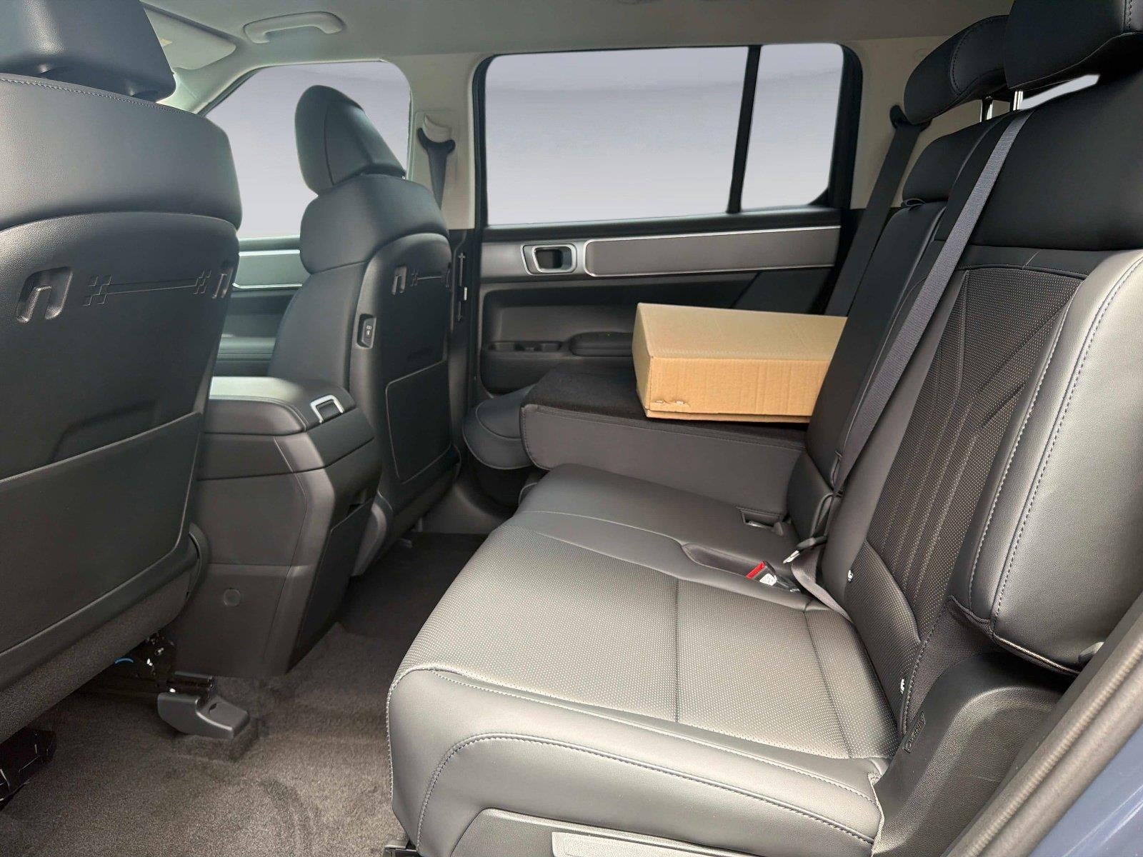 2027 Hyundai SANTA FE SEL FWD