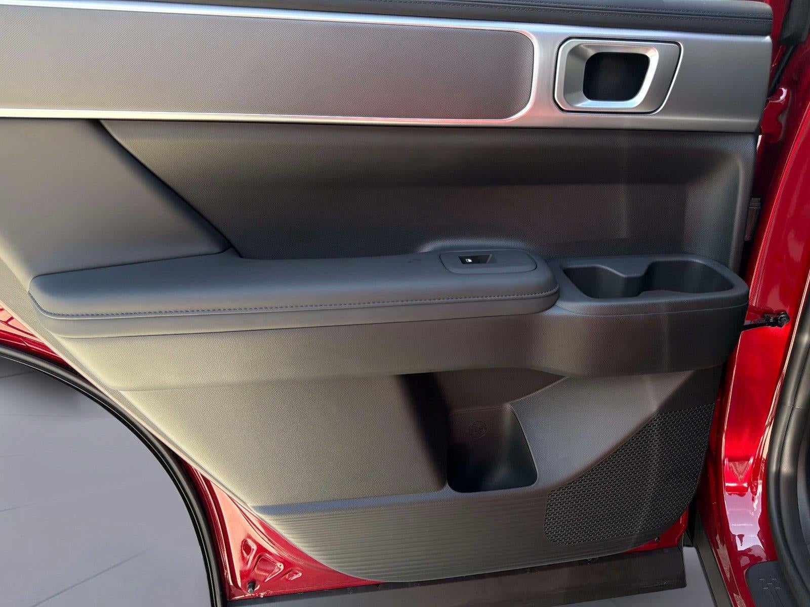 2027 Hyundai SANTA FE SEL FWD