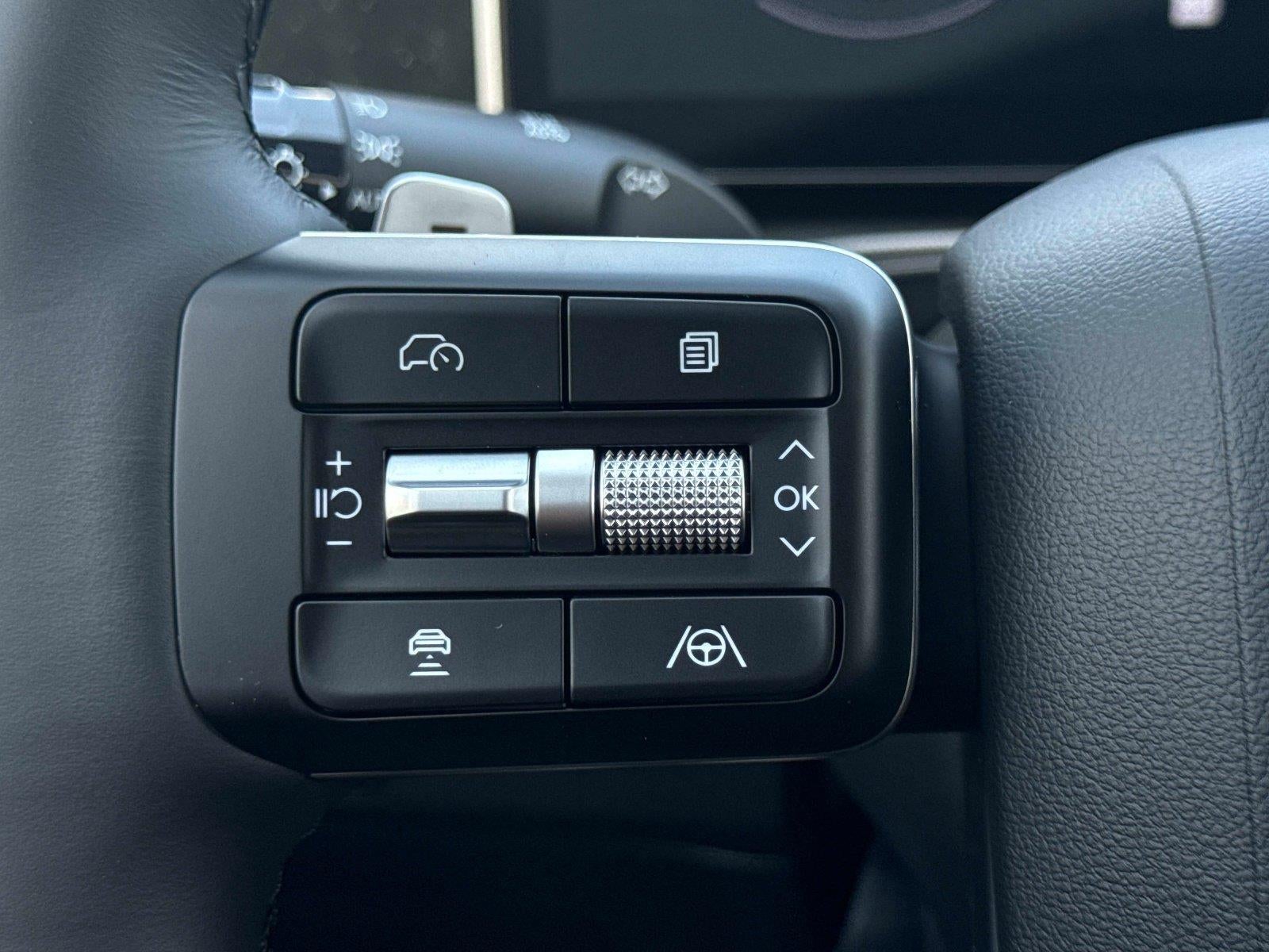 2027 Hyundai SANTA FE SEL FWD