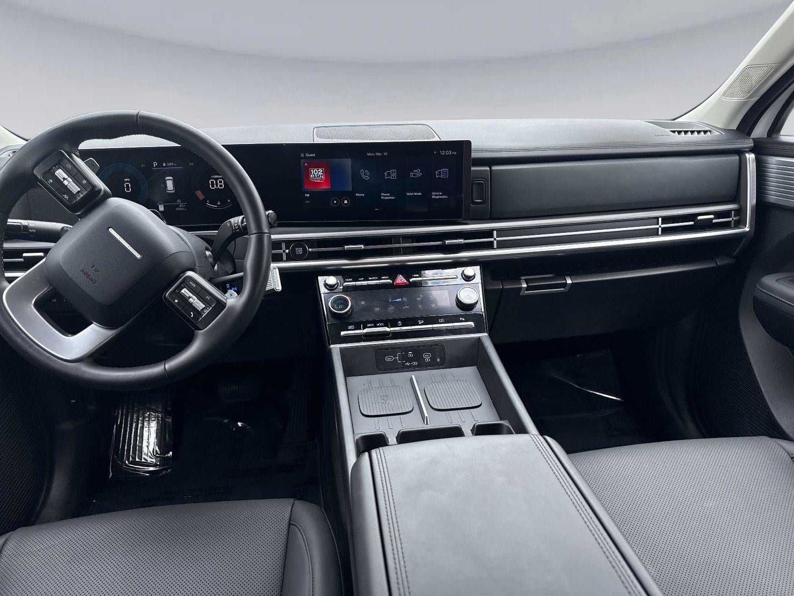 2025 Hyundai SANTA FE SEL FWD