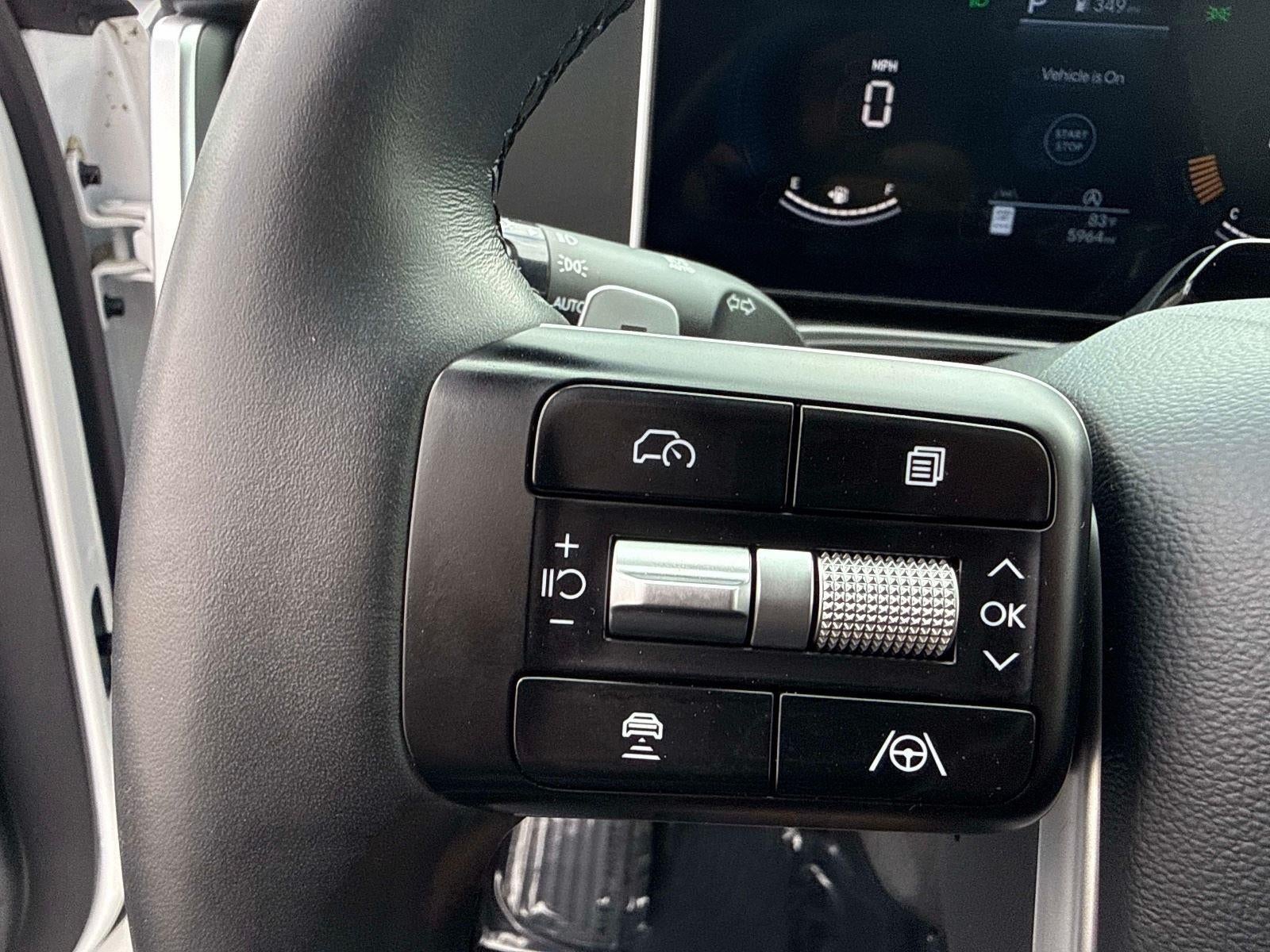 2025 Hyundai SANTA FE SEL FWD