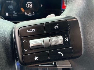 2025 Hyundai SANTA FE SEL FWD