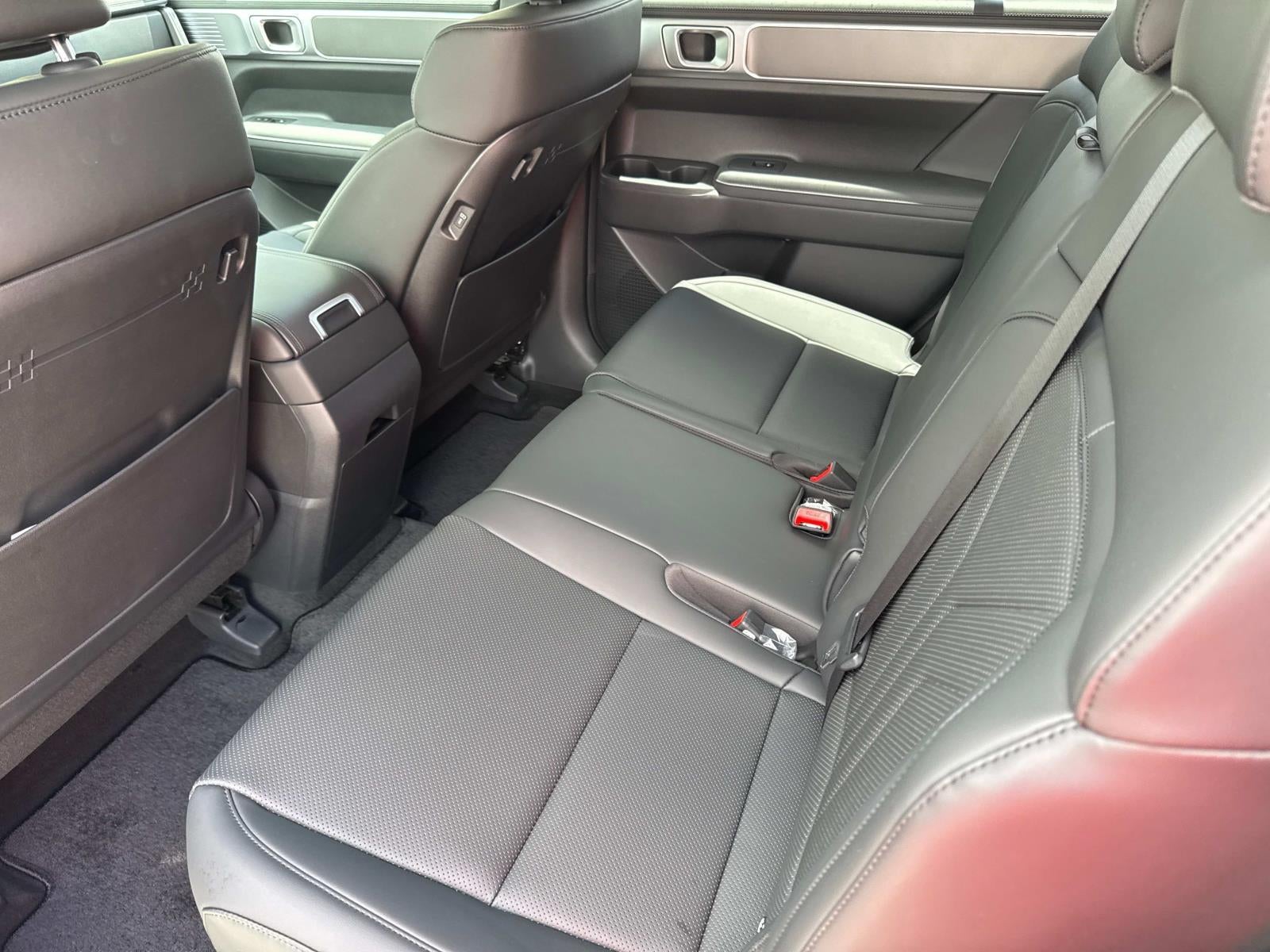 2025 Hyundai SANTA FE SEL FWD