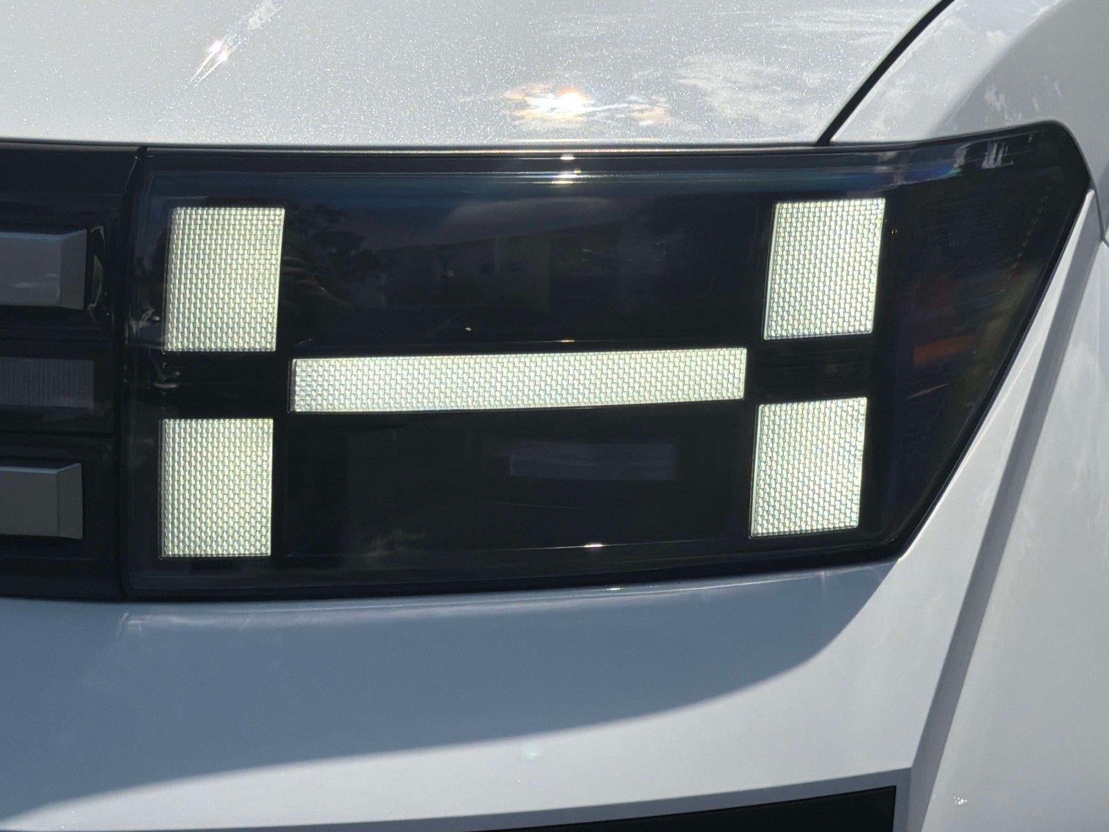 2027 Hyundai SANTA FE SEL FWD