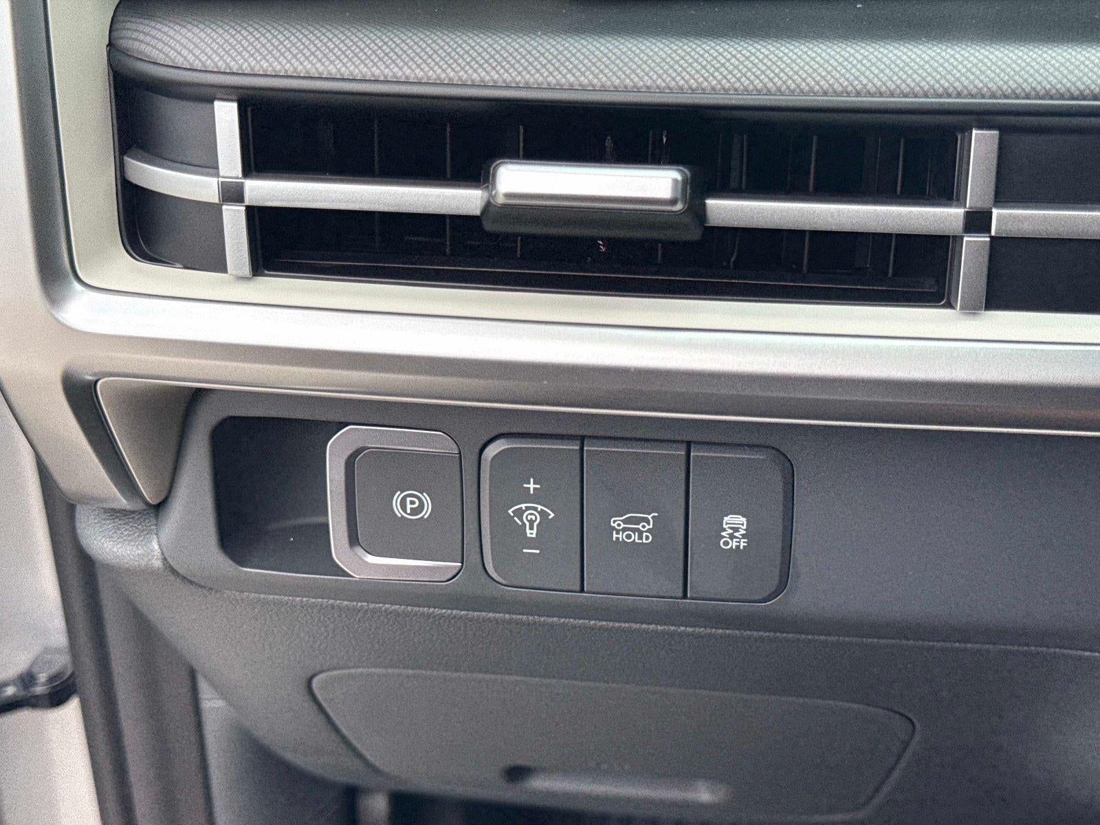 2027 Hyundai SANTA FE SEL FWD