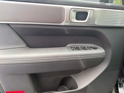 2027 Hyundai SANTA FE SEL FWD