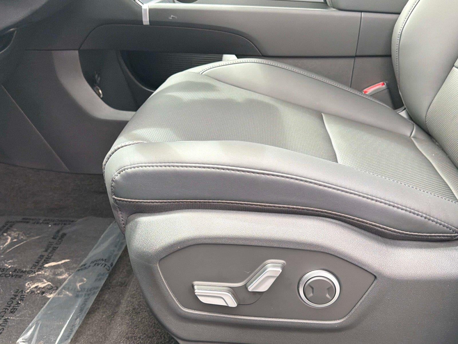 2027 Hyundai SANTA FE SEL FWD