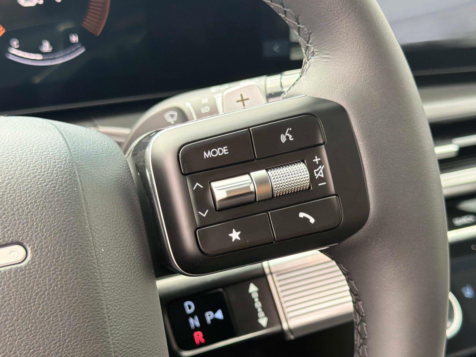2027 Hyundai SANTA FE SEL FWD