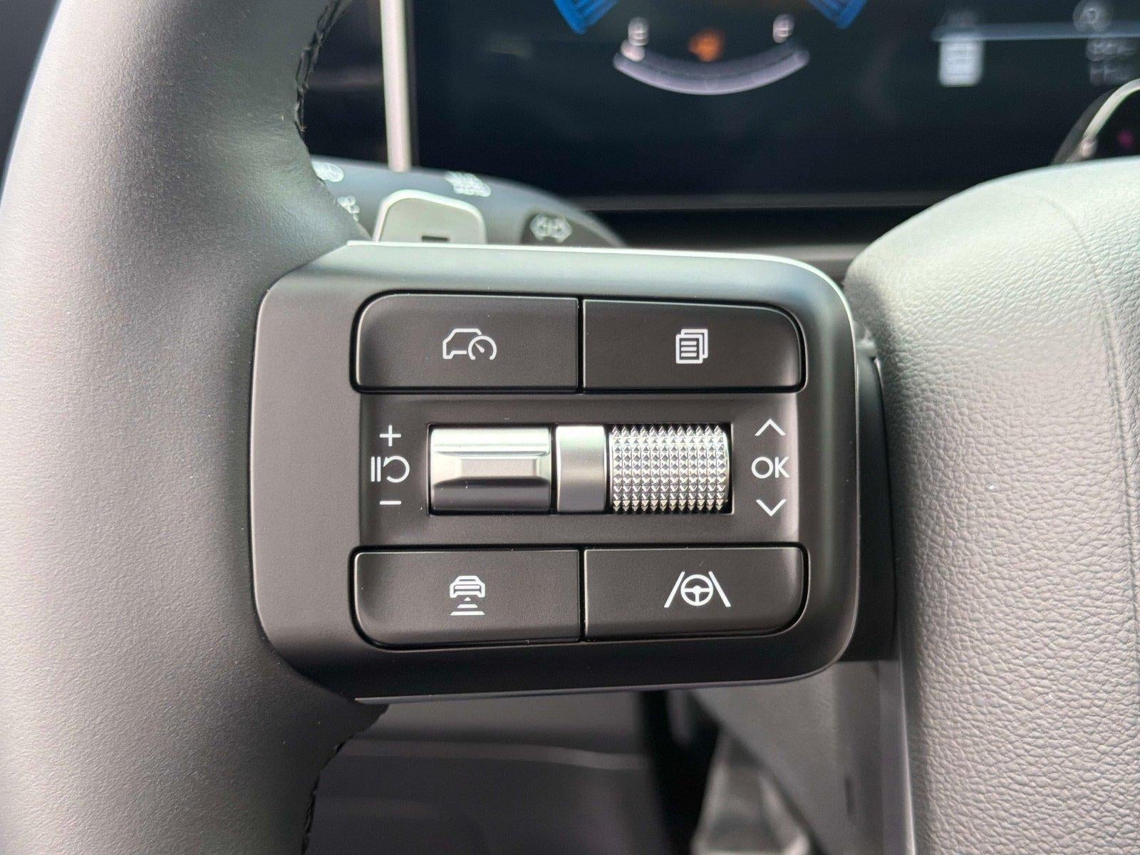 2027 Hyundai SANTA FE SEL FWD