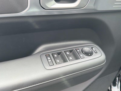 2027 Hyundai SANTA FE SEL FWD