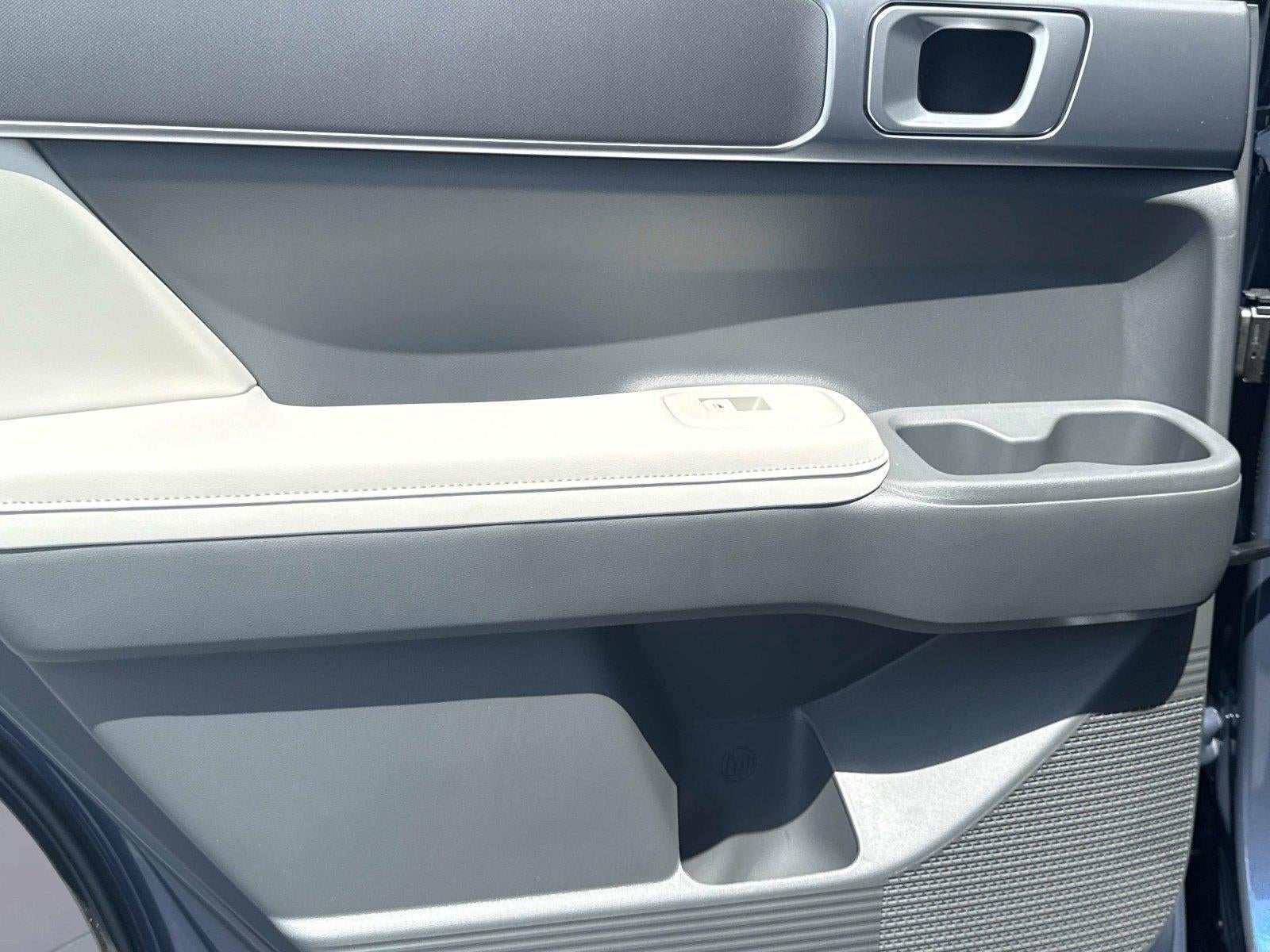 2027 Hyundai SANTA FE SEL FWD