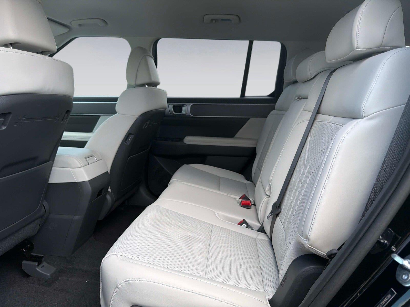 2027 Hyundai SANTA FE SEL FWD
