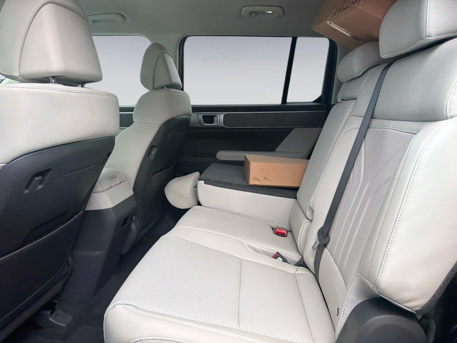 2027 Hyundai SANTA FE SEL FWD