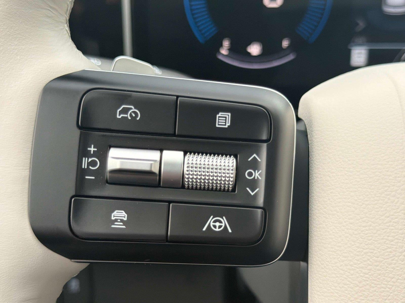 2027 Hyundai SANTA FE SEL FWD