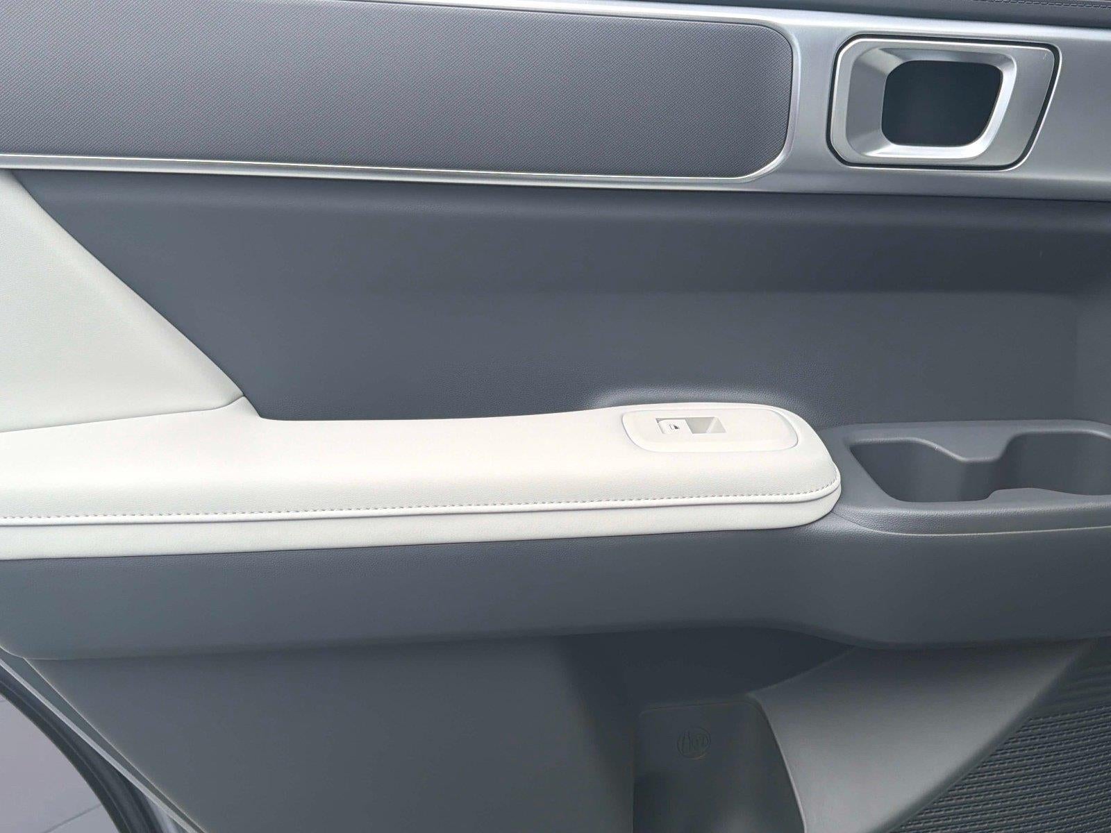 2027 Hyundai SANTA FE SEL FWD