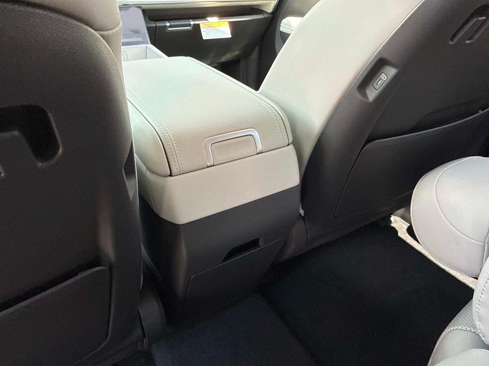 2027 Hyundai SANTA FE SEL SEL