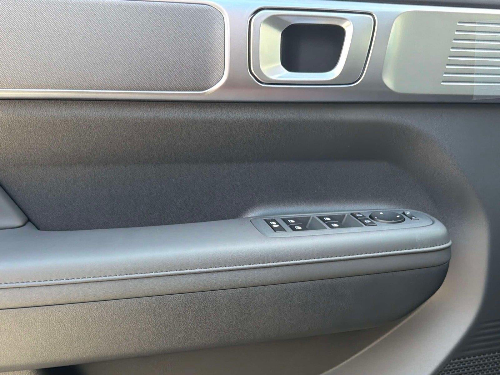 2027 Hyundai SANTA FE HYBRID SEL