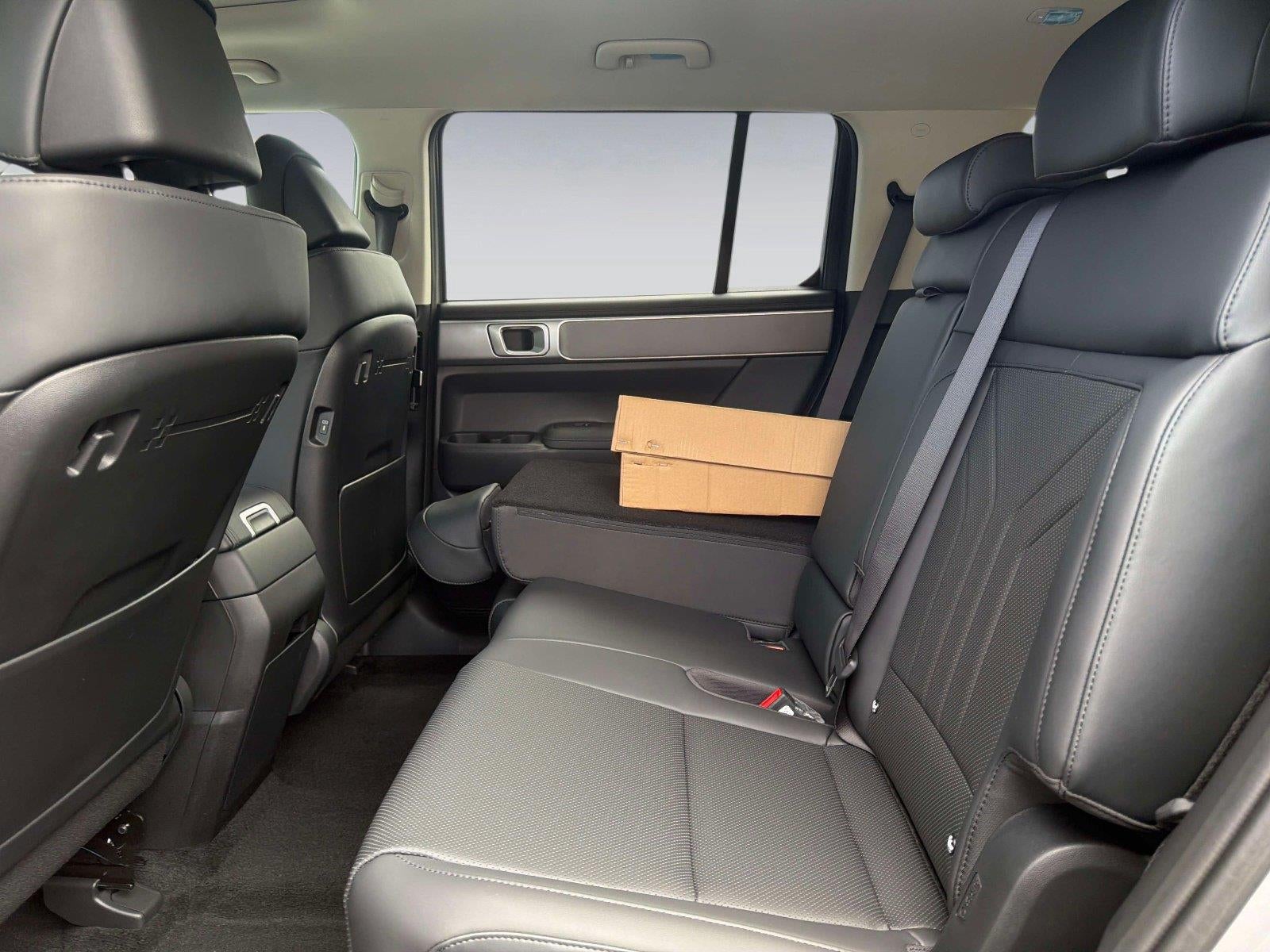 2027 Hyundai SANTA FE SEL AWD