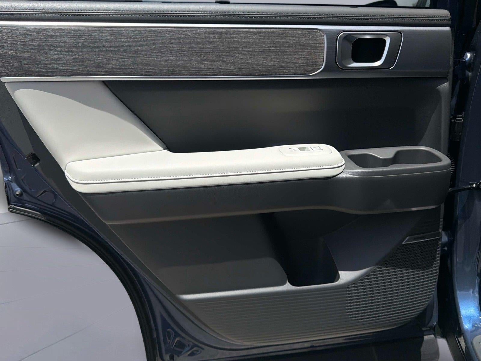 2027 Hyundai SANTA FE HYBRID Limited