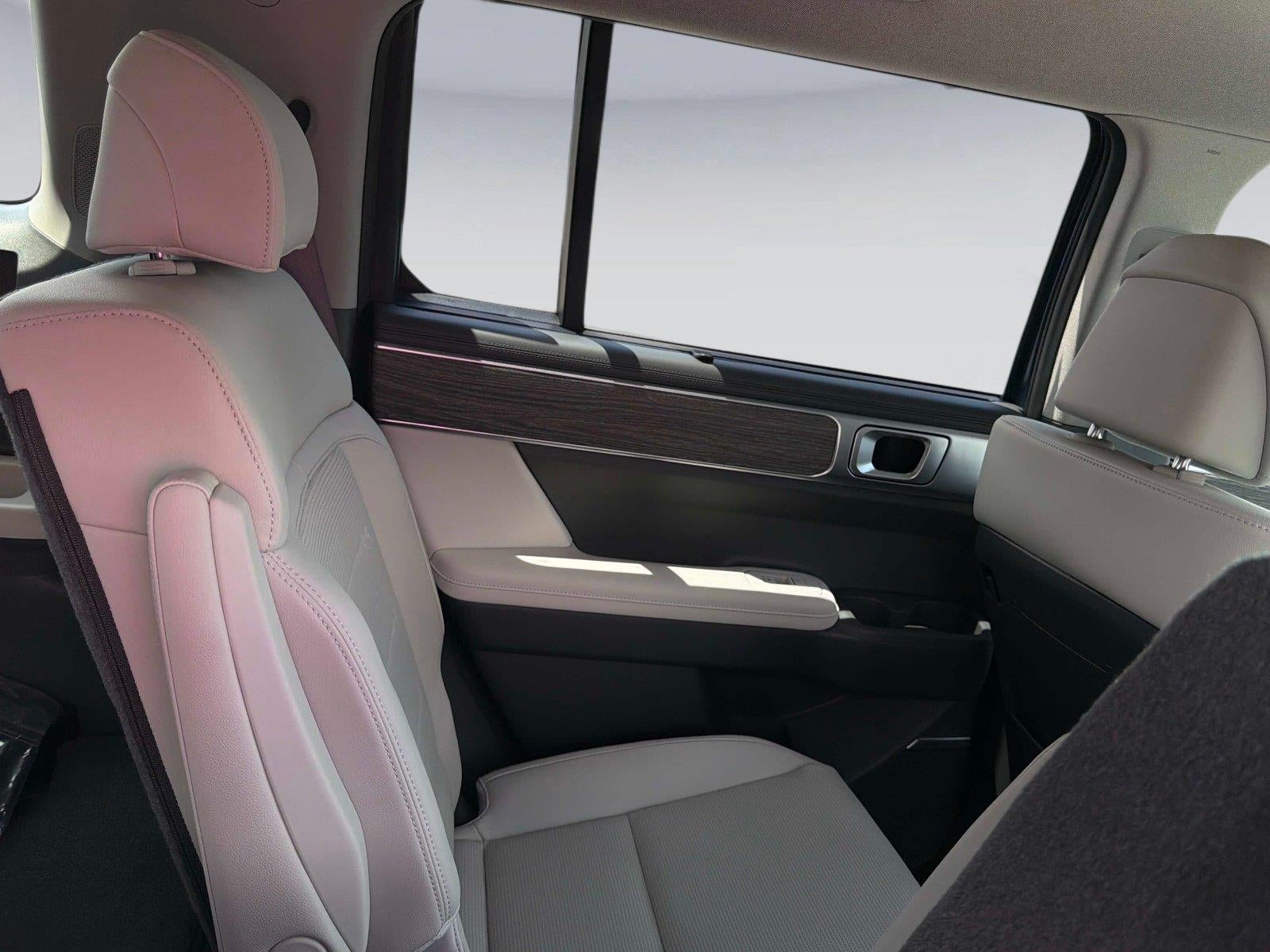 2027 Hyundai SANTA FE HYBRID Limited