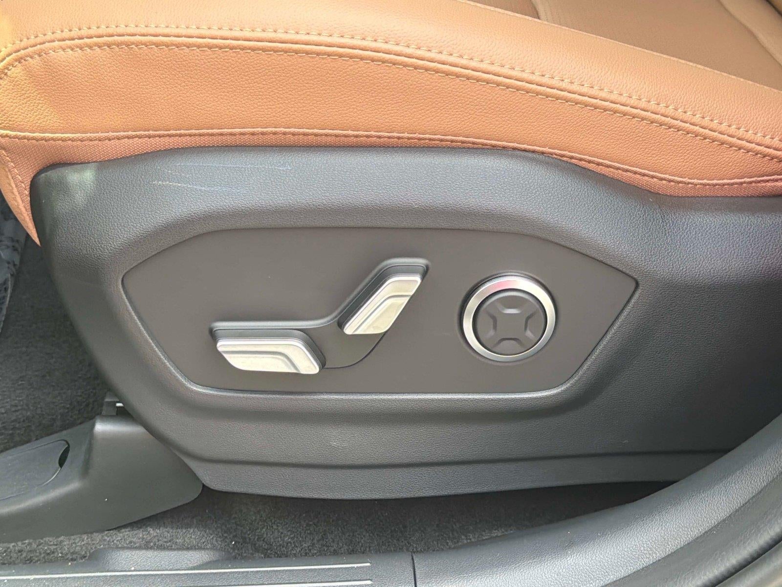 2027 Hyundai SANTA FE HYBRID Limited