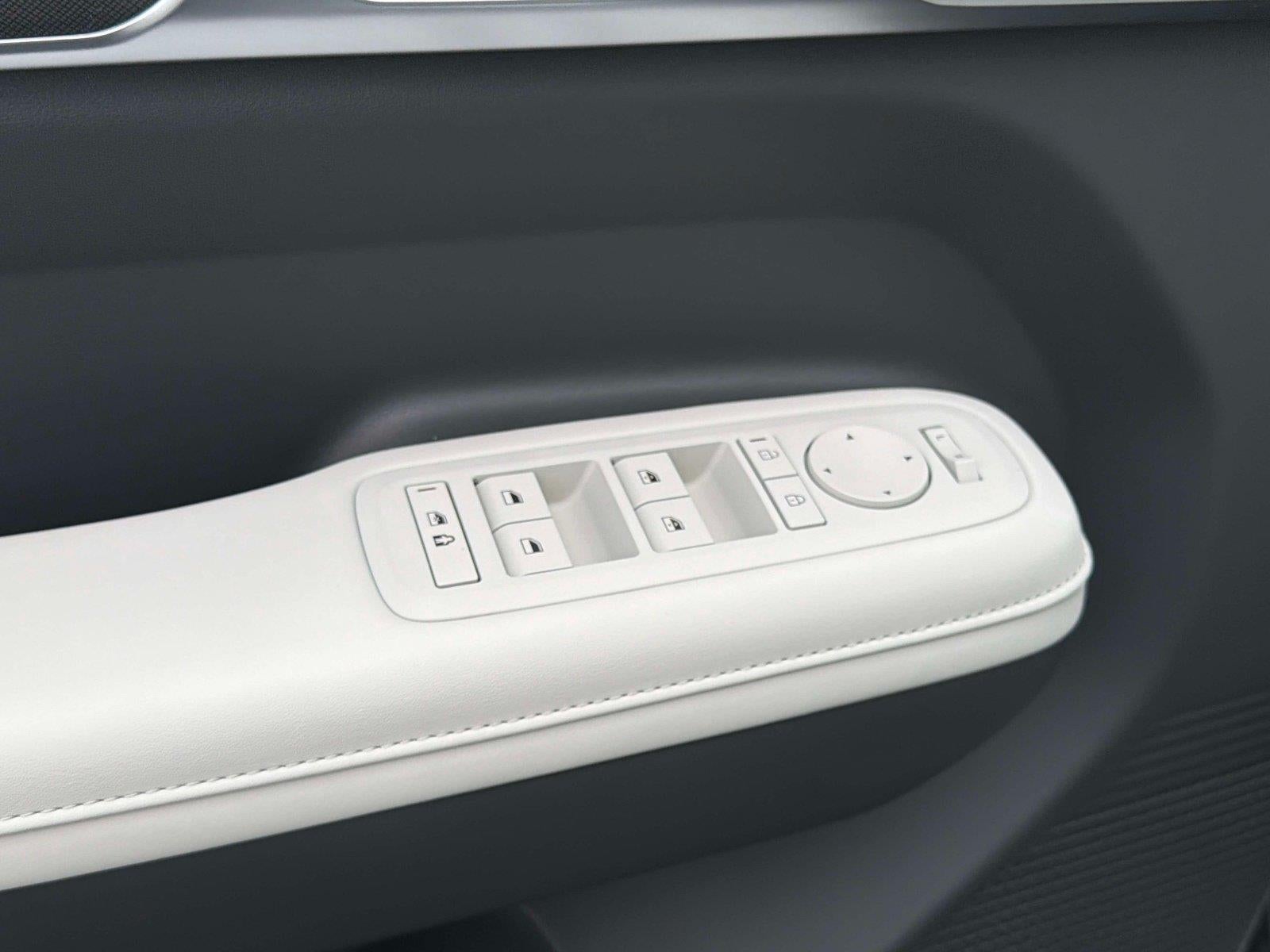 2027 Hyundai SANTA FE HYBRID Limited