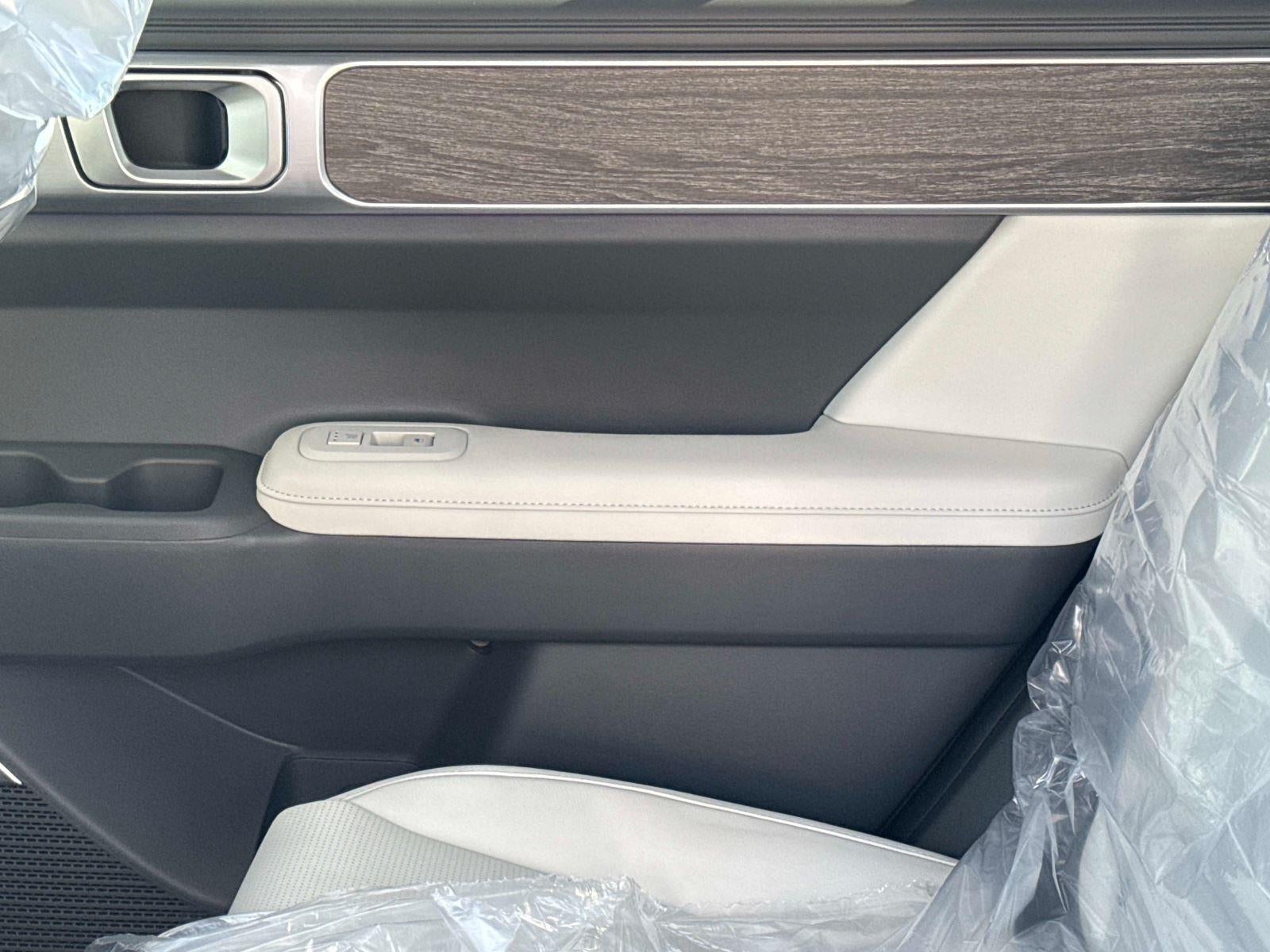 2026 Hyundai SANTA FE Limited FWD