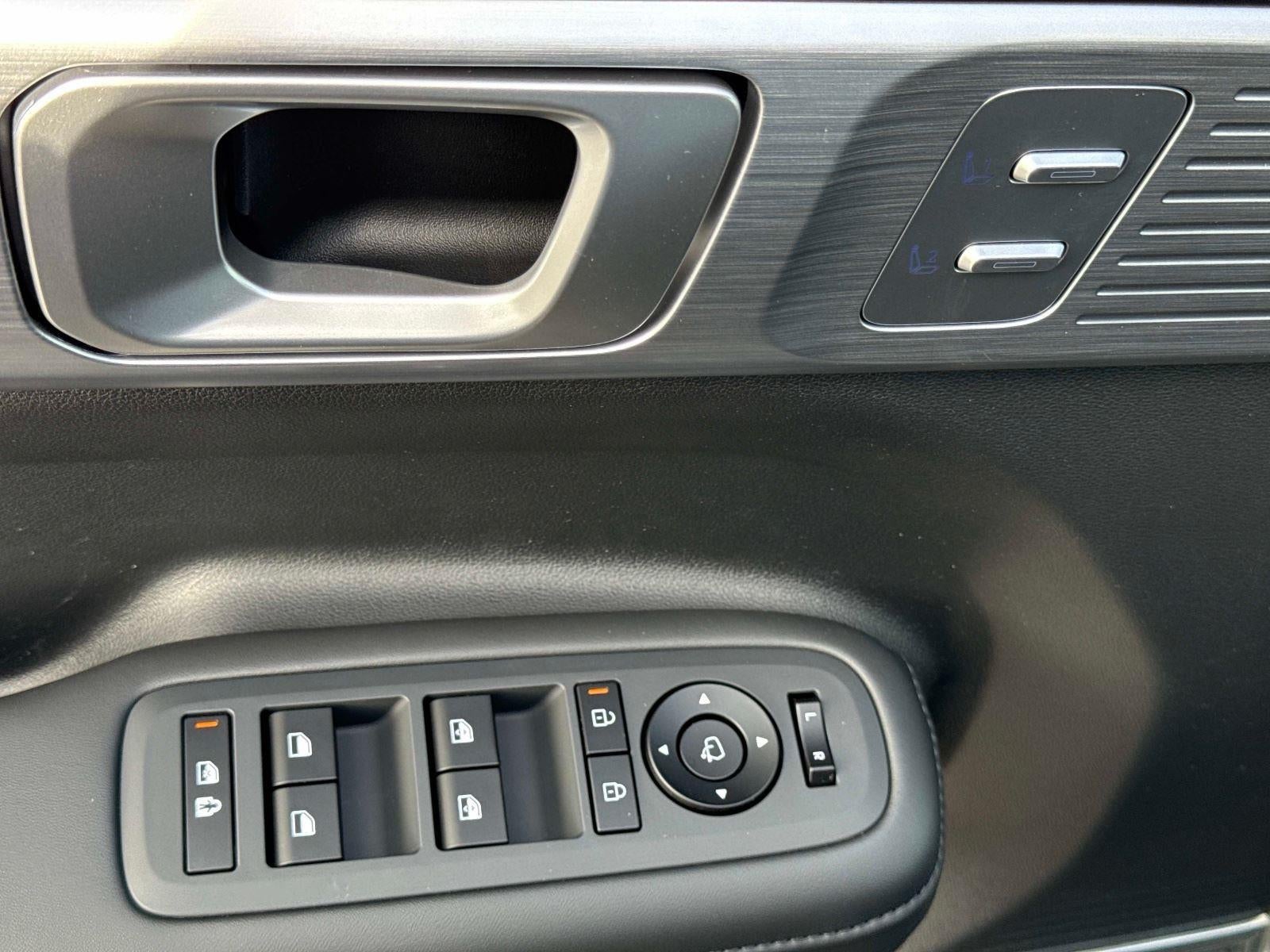 2026 Hyundai SANTA FE Limited FWD