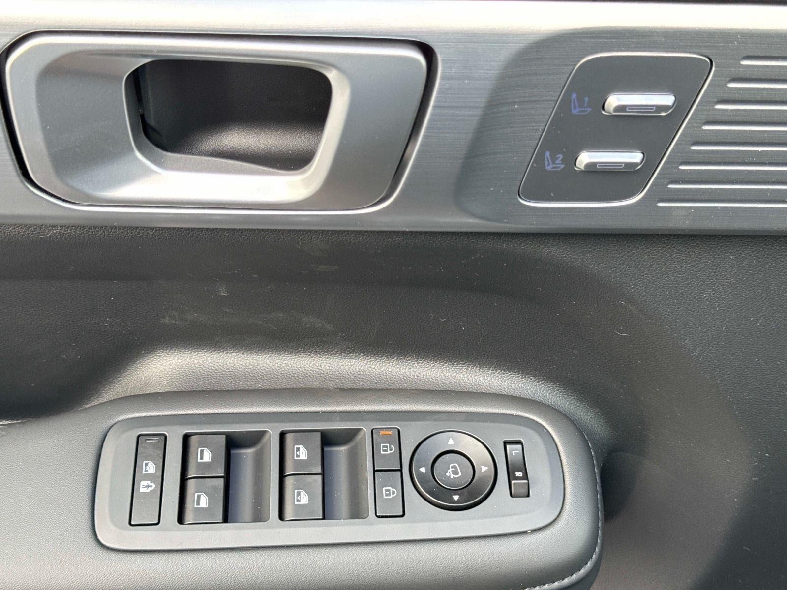 2026 Hyundai SANTA FE Limited FWD