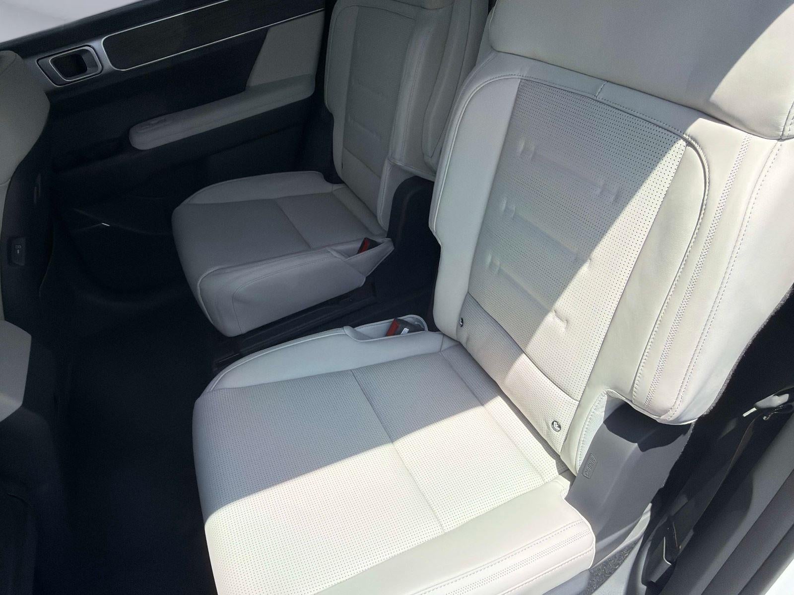 2026 Hyundai SANTA FE Calligraphy FWD