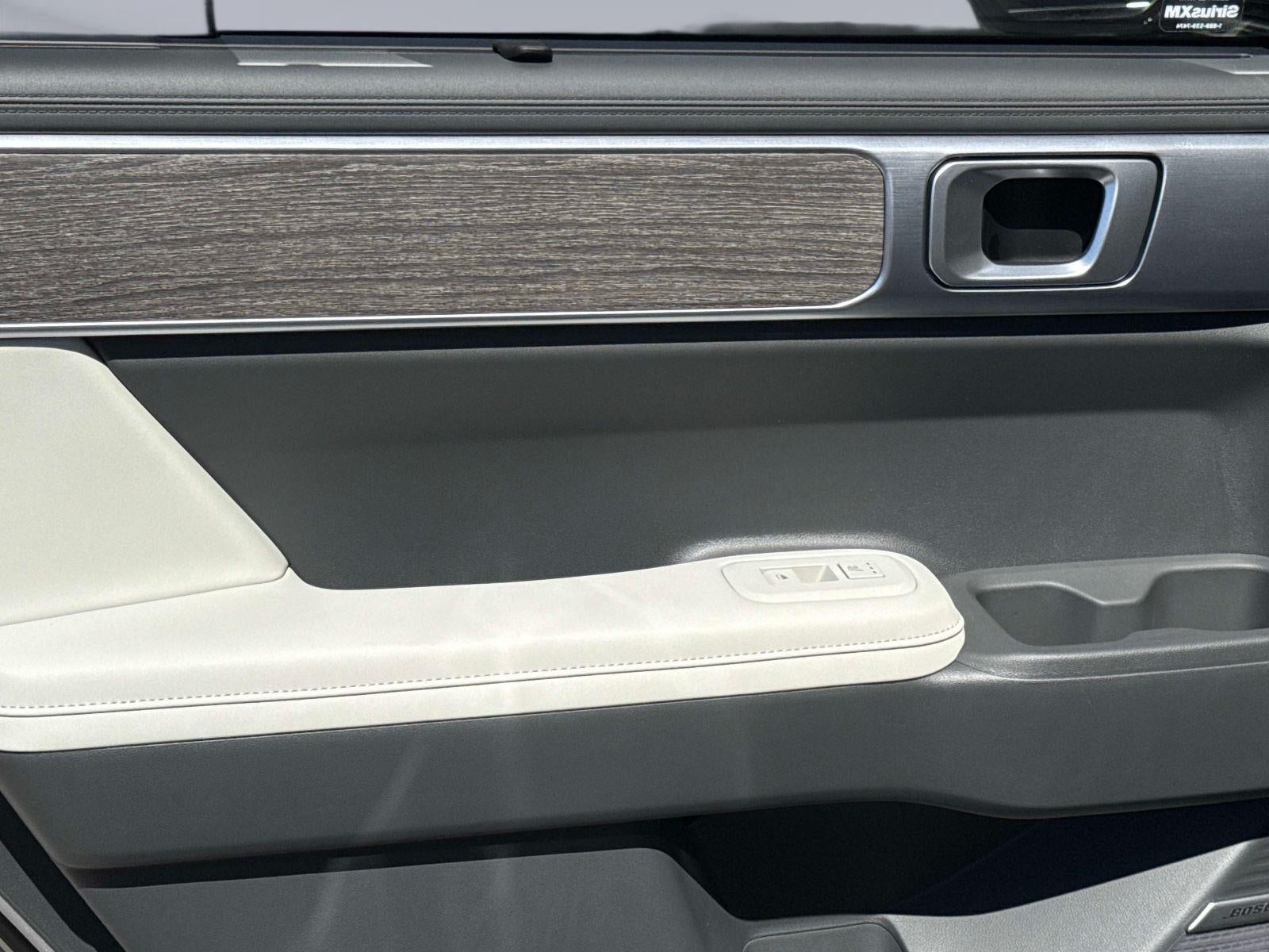 2026 Hyundai SANTA FE Calligraphy FWD