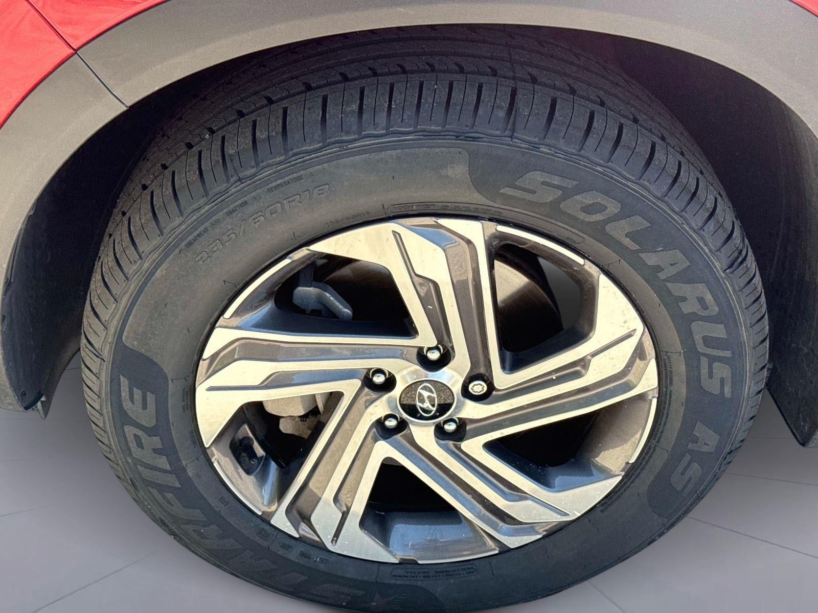 2023 Hyundai SANTA FE SE